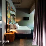 ホテル Rooms25 アムステルダム