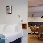ホテル Rooms25