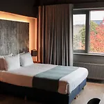 Rooms25 ホテル
