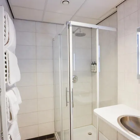Rooms25