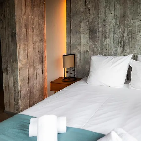 호텔 Rooms25