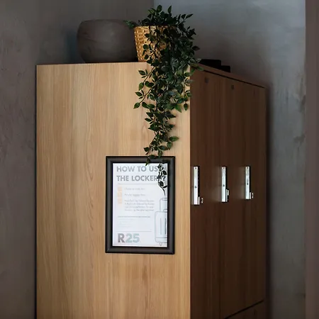 Rooms25 Hotel